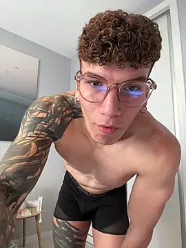 Snapshot of estebandi_do chatting on February 2026 10:59:01 AM estebandi do online show from February 2026 10:59:01 AM