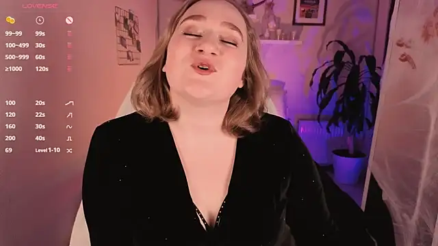 Kitty Rest  online show from October 2025 03:46:02 PM