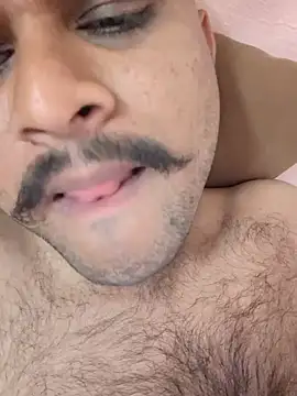 Snapshot of Frvgggghh chatting on February 2026 09:16:02 AM Frvgggghh online show from February 2026 09:16:02 AM