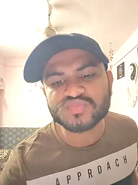 Snapshot of Frvgggghh chatting on March 2026 05:23:01 AM Frvgggghh online show from March 2026 05:23:01 AM