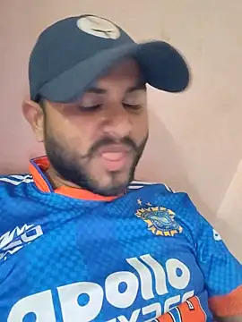 Snapshot of Frvgggghh chatting on March 2026 08:52:02 AM Frvgggghh online show from March 2026 08:52:02 AM