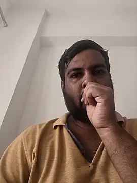 vinay smalldick online show from April 2026 04:13:02 AM