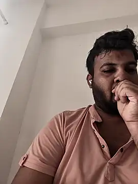 Snapshot of vinay_smalldick chatting on June 2026 02:47:02 AM vinay smalldick online show from June 2026 02:47:02 AM