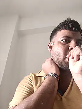 Snapshot of vinay_smalldick chatting on July 2026 01:41:01 AM vinay smalldick online show from July 2026 01:41:01 AM