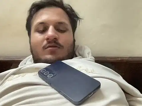 chiikuloveu online show from November 2025 03:04:01 PM