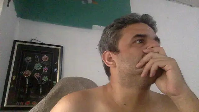 Katracho6969 online show from April 2026 04:39:01 PM