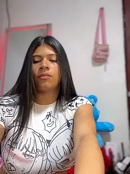 Elahia  marquez online show from December 2025 03:44:01 AM