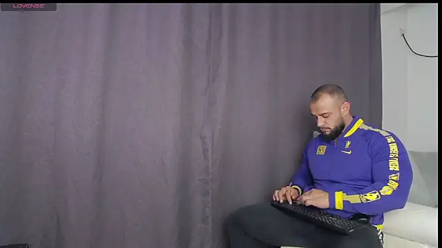 Snapshot of RickyMiami1 chatting on September 2025 05:40:02 PM RickyMiami1 online show from September 2025 05:40:02 PM