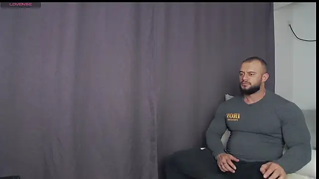 Snapshot of RickyMiami1 chatting on September 2025 05:18:02 PM RickyMiami1 online show from September 2025 05:18:02 PM