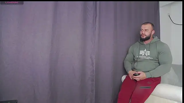 Snapshot of RickyMiami1 chatting on October 2025 07:05:01 PM RickyMiami1 online show from October 2025 07:05:01 PM