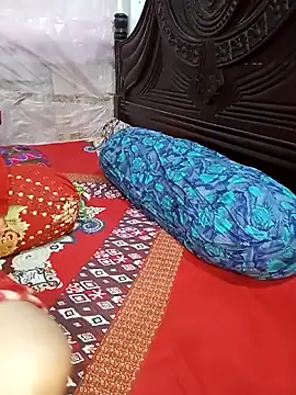 Tanisha-Chy online show from October 2025 04:41:02 PM