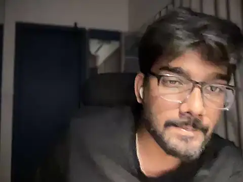 Snapshot of desi_indicoc chatting on December 2025 10:47:01 PM desi indicoc online show from December 2025 10:47:01 PM