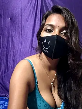 cutie pei002 online show from November 2025 02:45:02 AM