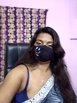 Snapshot of cutie_pei002 chatting on April 2026 05:03:01 PM cutie pei002 online show from April 2026 05:03:01 PM