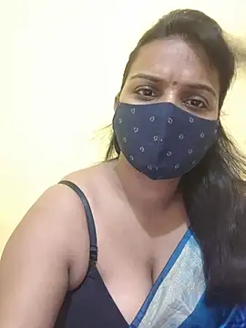 Snapshot of cutie_pei002 chatting on June 2026 05:22:01 PM cutie pei002 online show from June 2026 05:22:01 PM