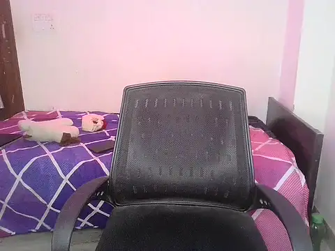Snapshot of its_siya_ chatting on June 2026 09:27:01 PM its siya online show from June 2026 09:27:01 PM