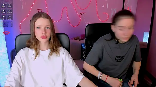 khloebeauty online show from April 2026 07:11:02 PM