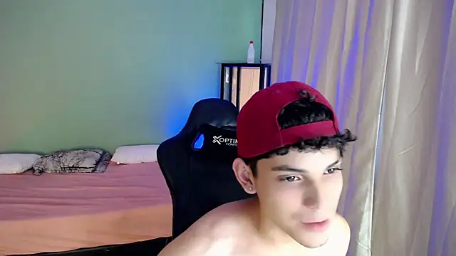 Snapshot of dilan_hott_ chatting on September 2025 09:14:01 PM dilan hott online show from September 2025 09:14:01 PM