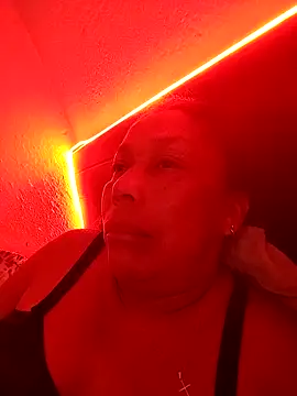 Naomi-Mature online show from March 2026 08:19:02 AM