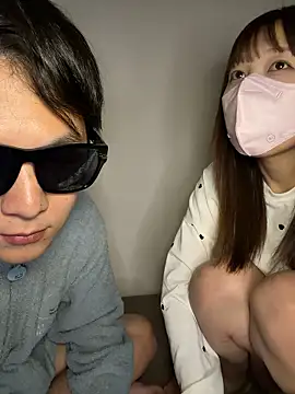 erokami36 online show from April 2026 04:19:01 PM