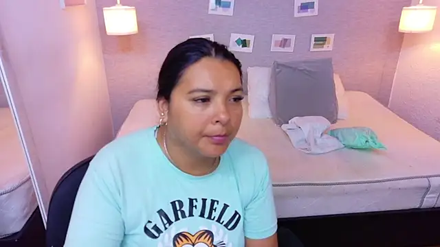 fat naughtyass online show from April 2026 01:17:02 PM