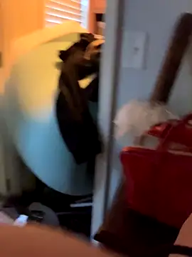 Snapshot of TaylorMade2223 chatting on November 2025 10:01:01 PM TaylorMade2223 online show from November 2025 10:01:01 PM