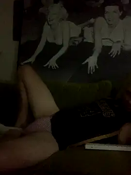 Snapshot of Hothotboyg chatting on September 2025 11:10:02 AM Hothotboyg online show from September 2025 11:10:02 AM