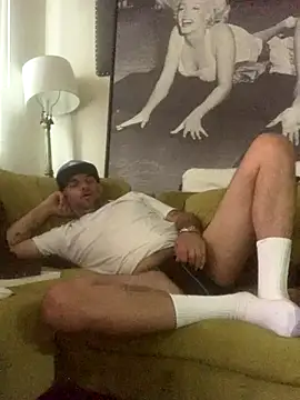 Snapshot of Hothotboyg chatting on October 2025 05:34:01 PM Hothotboyg online show from October 2025 05:34:01 PM