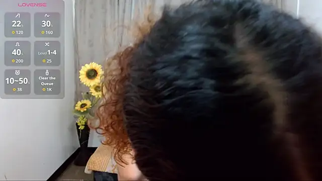 luisa  torres online show from November 2025 03:38:02 AM