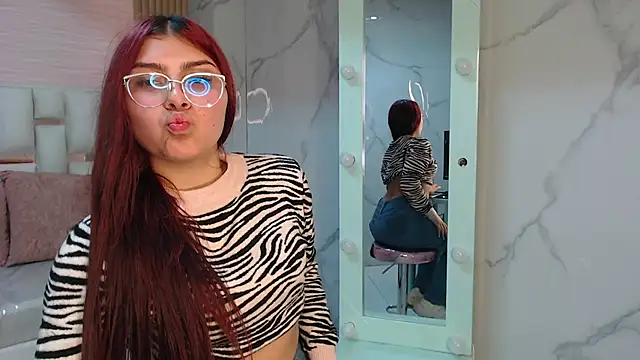 kim lush s online show from September 2025 08:30:02 PM