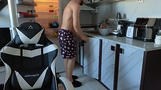 RyanStorm  online show from November 2025 01:54:02 PM