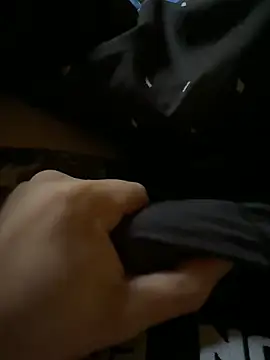 escobryuf online show from November 2025 07:32:01 AM