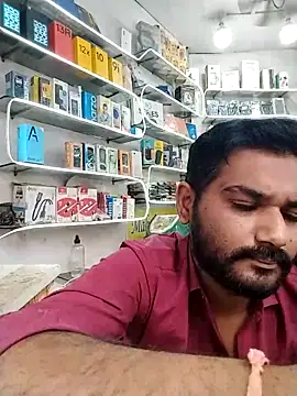 Snapshot of avi007p chatting on October 2025 09:51:02 AM avi007p online show from October 2025 09:51:02 AM