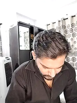 avi007p online show from February 2026 01:20:01 PM