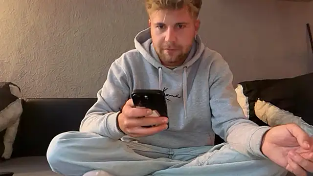 RioBlaze online show from September 2025 04:41:02 PM