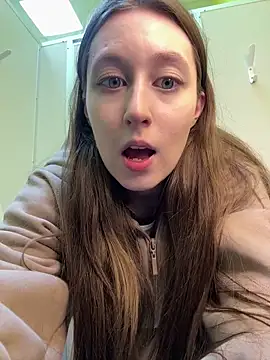 FroggyAnna online show from May 2026 06:16:02 PM