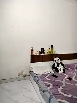 Sexy vernilla online show from April 2026 11:33:01 AM