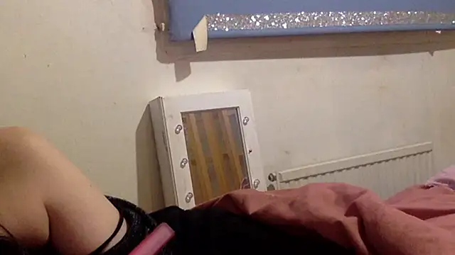 Bellababexox  online show from September 2025 02:22:01 AM