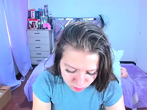 Luna Analya online show from October 2025 02:51:02 PM