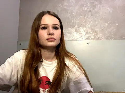 Lillie Woods online show from September 2025 09:29:02 PM