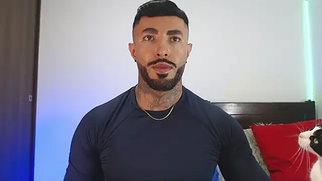 Snapshot of andrea_de_lucaa chatting on April 2026 03:32:02 AM andrea de lucaa online show from April 2026 03:32:02 AM
