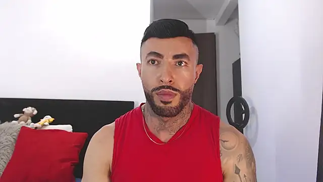 Snapshot of andrea_de_lucaa chatting on May 2026 03:24:02 AM andrea de lucaa online show from May 2026 03:24:02 AM