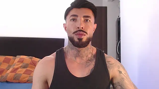 Snapshot of andrea_de_lucaa chatting on July 2026 03:44:01 AM andrea de lucaa online show from July 2026 03:44:01 AM