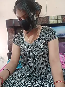 Snapshot of Priyanka_Pal chatting on May 2026 02:40:02 AM Priyanka Pal online show from May 2026 02:40:02 AM