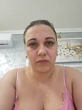 PalomaDesireee online show from April 2026 06:27:02 PM