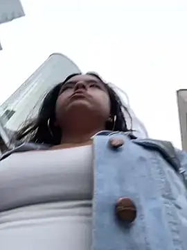 EmilyHarperr online show from October 2025 11:40:01 AM