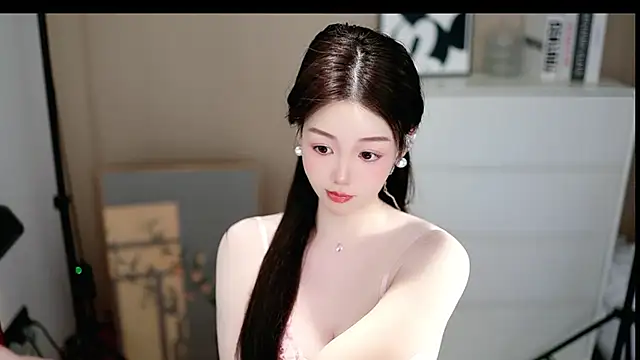 abbyli12 online show from March 2026 04:32:02 PM