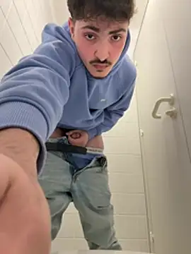 amo660 online show from March 2026 12:33:11 PM