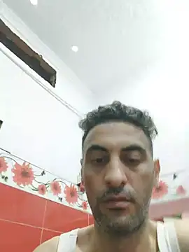 Snapshot of mahdiDido chatting on July 2026 02:09:01 AM mahdiDido online show from July 2026 02:09:01 AM