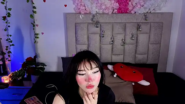 Snapshot of Isla_rosee18 chatting on April 2026 01:30:01 AM Isla rosee18 online show from April 2026 01:30:01 AM
